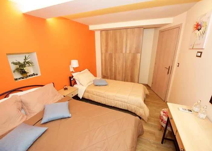 Makrades 2 Apartment