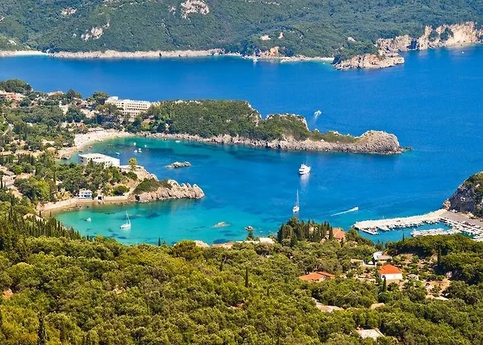 Makrades 2 * Paleokastritsa