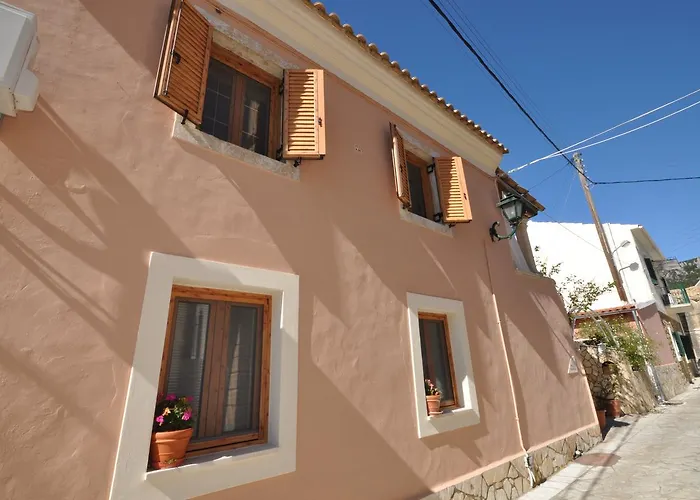 Makrades 2 * Paleokastritsa