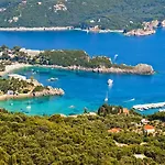 Makrades 2 * Paleokastritsa