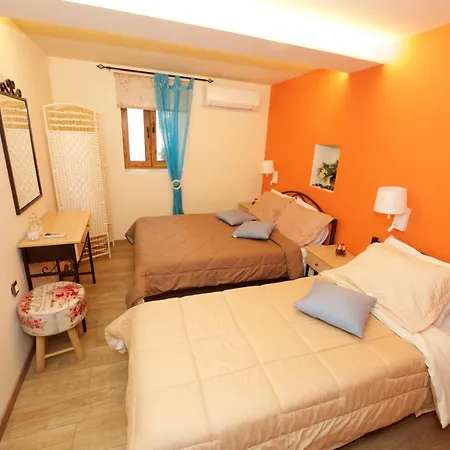 Makrades 2 Apartment *