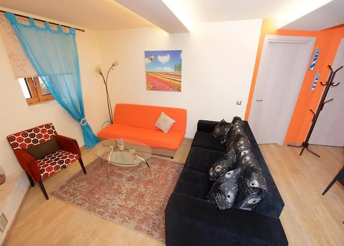 Makrades 2 Apartmán *